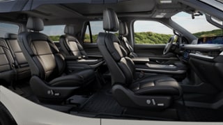 2025 Lincoln Lincoln Navigator Internal Image 1